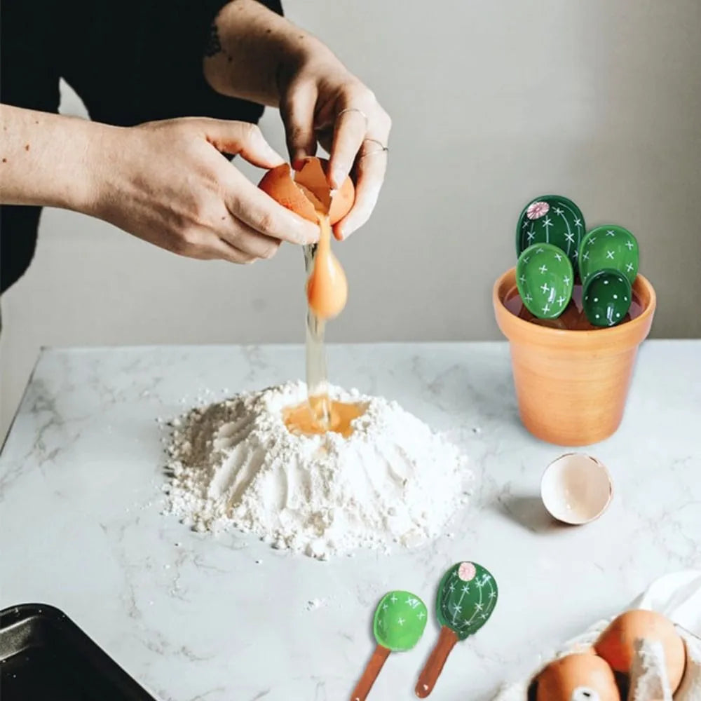 Crazy Cactus Measuring Spoons